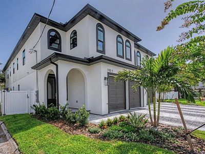 110 S Arrawana Ave #1