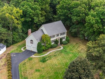 19 Noel Rd