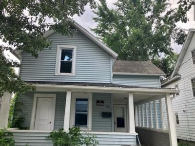 10 Baxter St