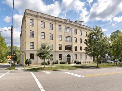 312 N Buchanan Blvd APT 302