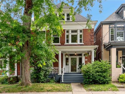 212 Elm St