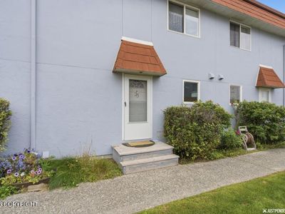 400 E 24th Ave APT 25