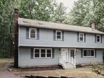7 Ledgeville Ave #A