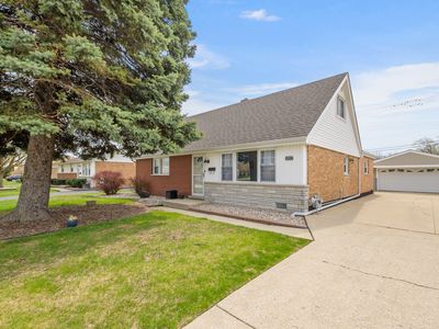 6937 Stanford Dr