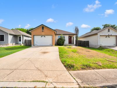6635 Barton Rock
