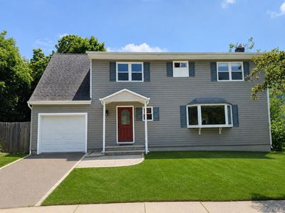 Property at 6 Chalden Court, Huntington Station, NY