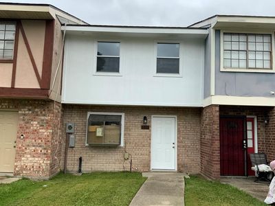 5692 Tullis Dr