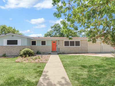 827 W MERRIWEATHER ST
