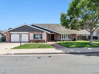28 Sandalwood Dr