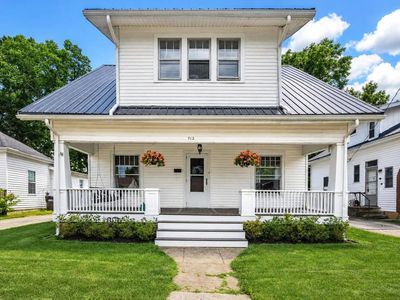 712 Link Ave