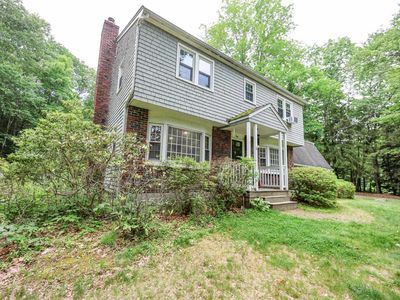 1 Woodridge Road