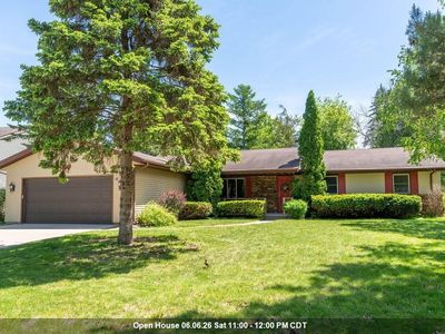 1032 Pilgrim Rd