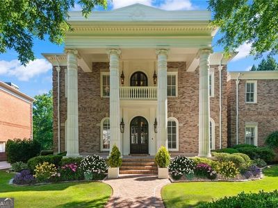 3120 W Addison Dr