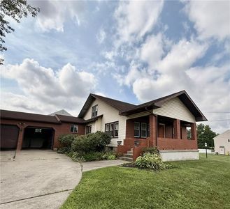 2412 Northwood Ave