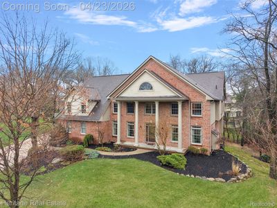 1562 Eagle Trl