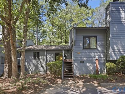 2203 Rockwater Ter