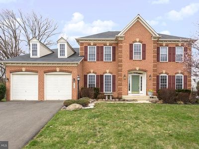 7236 Winnipeg Ct