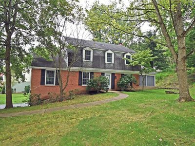 545 Pebblewood Ct