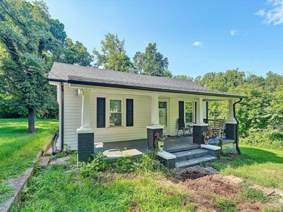 1425 Kefauver Rd SE