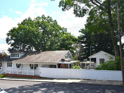 24 E Plainfield Ave