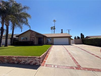 648 Brentwood Ave