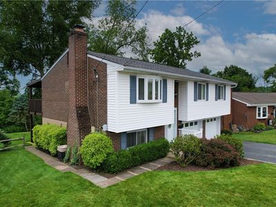 1484 Loretta Dr
