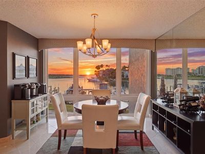 1060 Pinellas Bayway S APT 204