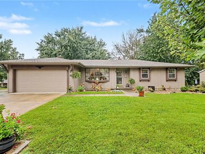 18 Northridge Dr