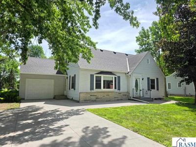 723 S 4th St