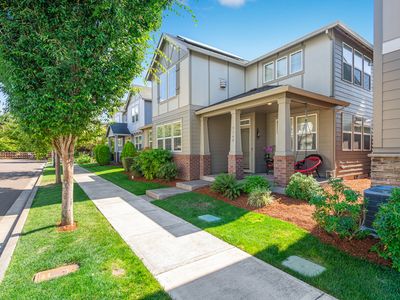 5368 SE Thornapple St