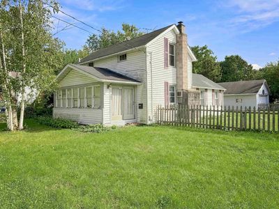 321 N Cottage St