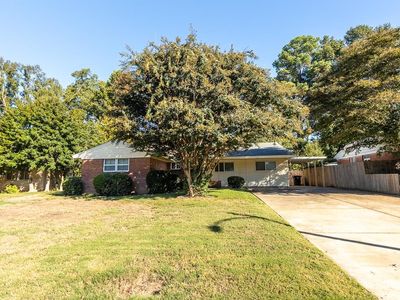 5170 Meadowcrest Cir