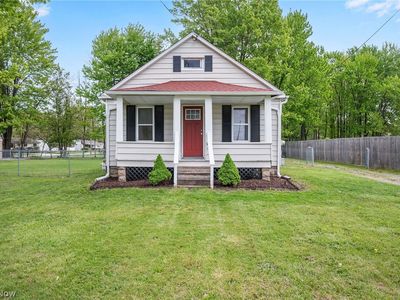 586 Newell St
