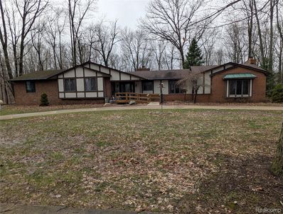 9345 Weber Rd