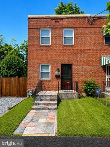 3020 24th Pl SE