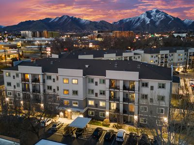 1134 E 3300 S APT 216