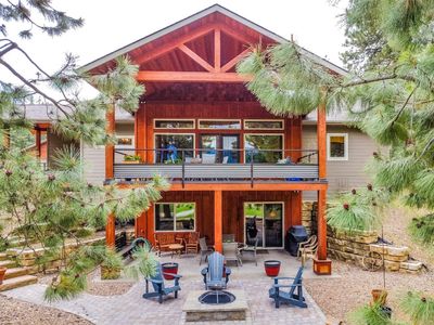 110 Conifer Ln