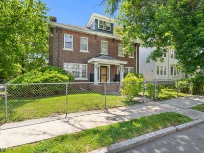 124 Vassar Ave