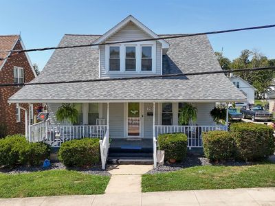 1423 Jackson St
