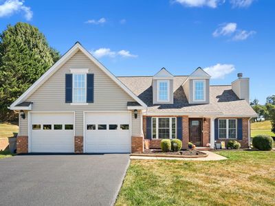 100 Greenfield Ct