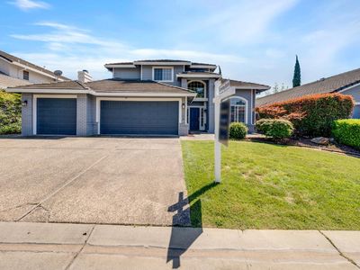 5504 Coronawood Ln