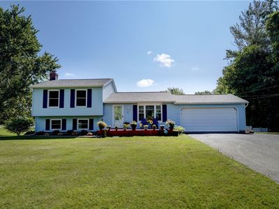 2 McCleary Rd