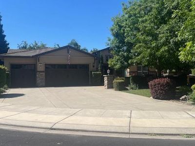 1240 Holly Berry Ct