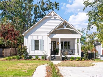 211 Williams Ave