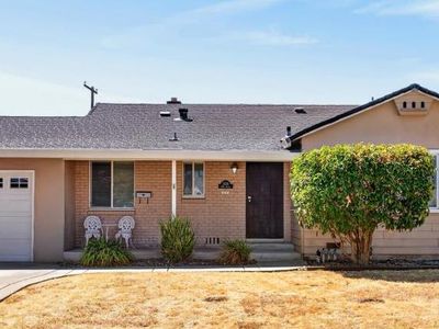 2430 34th Ave