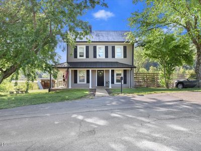 2829 & 2839 Rock Springs Rd
