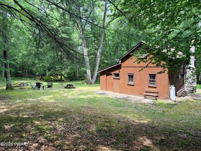 401 Lake Giles Rd