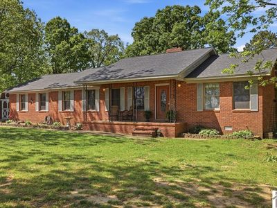643 Beach Rd