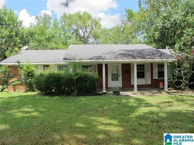 2131 Beverly Dr