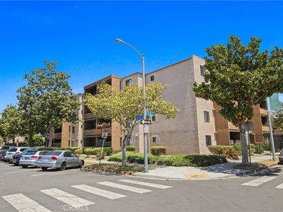 1450 Locust Ave APT 205